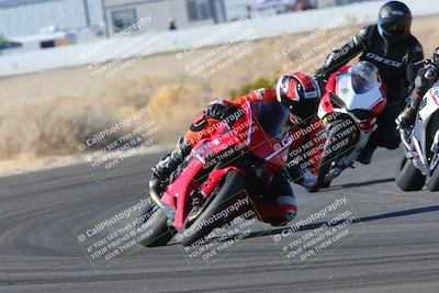 media/Dec-18-2022-SoCal Trackdays (Sun) [[8099a50955]]/Turn 4 (1pm)/